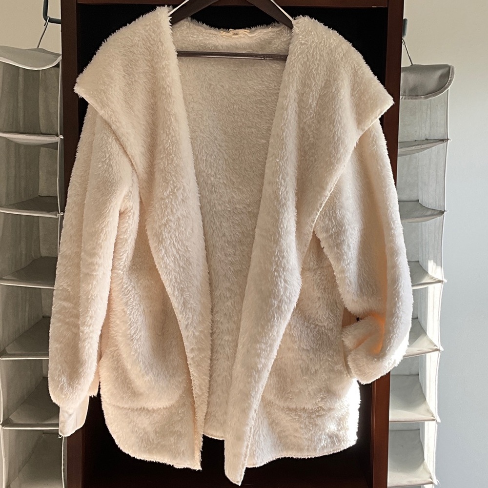 Eesome Cream Fuzzy Jacket